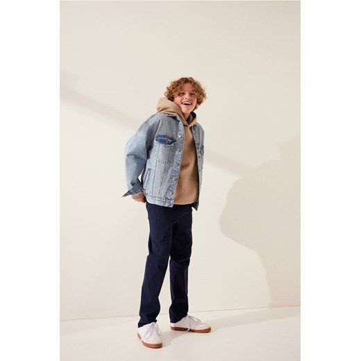 H & M - Bawełniane spodnie chinos - Niebieski ze sklepu H&M w kategorii Spodnie chłopięce - zdjęcie 169678567