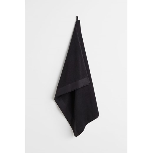 H & M - Duży ręcznik kąpielowy z bawełnianej frotte - Czarny ze sklepu H&M w kategorii Ręczniki - zdjęcie 169680298