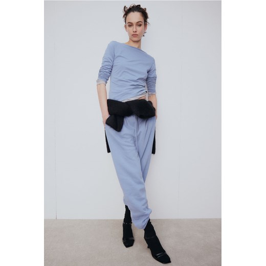 H & M - Spodnie dresowe z domieszką bawełny - Niebieski ze sklepu H&M w kategorii Spodnie damskie - zdjęcie 169681019