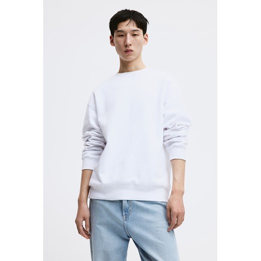 H & M - Bluza Loose Fit - Biały ze sklepu H&M w kategorii Bluzy męskie - zdjęcie 169682378