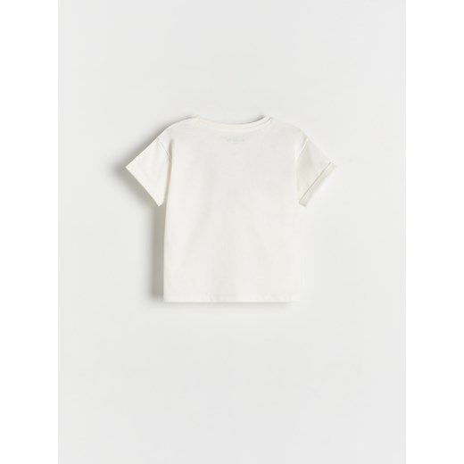 Reserved - T-shirt z ozdobnym haftem - złamana biel ze sklepu Reserved w kategorii Bluzki dziewczęce - zdjęcie 169683235