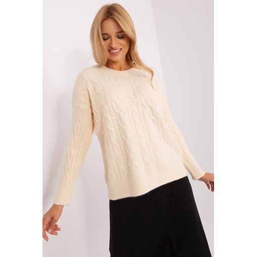Kremowy sweter damski z warkoczami o luźnym kroju ze sklepu 5.10.15 w kategorii Swetry damskie - zdjęcie 169693426