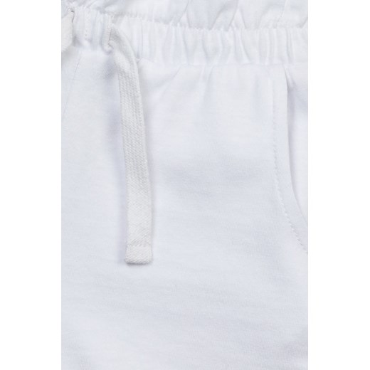 Białe szorty basic bawełniane dla niemowlaka Minoti 80/86 5.10.15