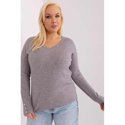 Klasyczny sweter plus size z wiskozy ciemny szary ze sklepu 5.10.15 w kategorii Swetry damskie - zdjęcie 169695415