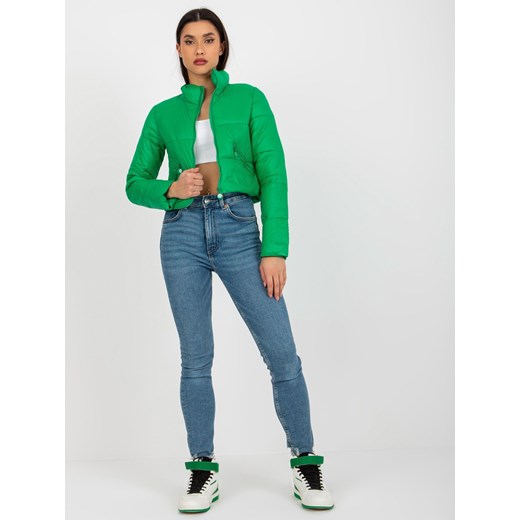 Zielona krótka przejściowa kurtka pikowana z kieszeniami ze sklepu 5.10.15 w kategorii Kurtki damskie - zdjęcie 169696499
