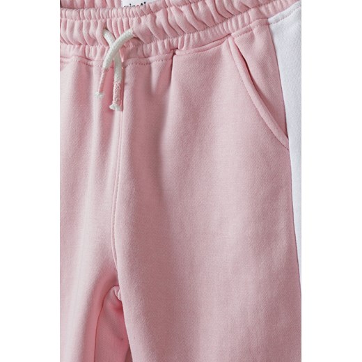 Różowe spodnie dresowe niemowlęce z białymi paskami Minoti 86/92 5.10.15