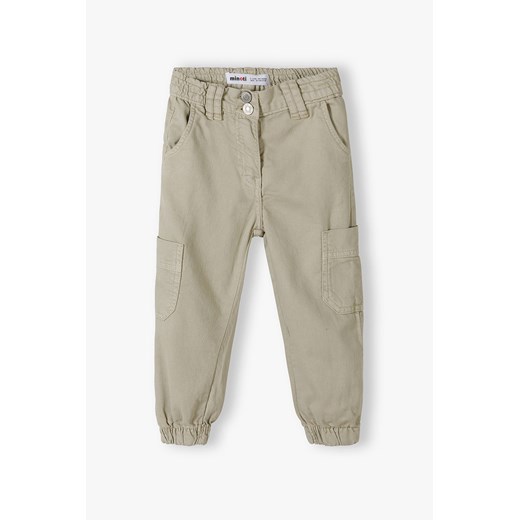 Spodnie typu bojówki dla dziewczynki beżowe ze sklepu 5.10.15 w kategorii Spodnie dziewczęce - zdjęcie 169704519