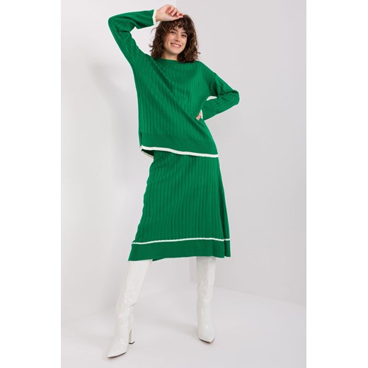 Zielony dwuczęściowy komplet damski dzianinowy ze sklepu 5.10.15 w kategorii Komplety i garnitury damskie - zdjęcie 169705767