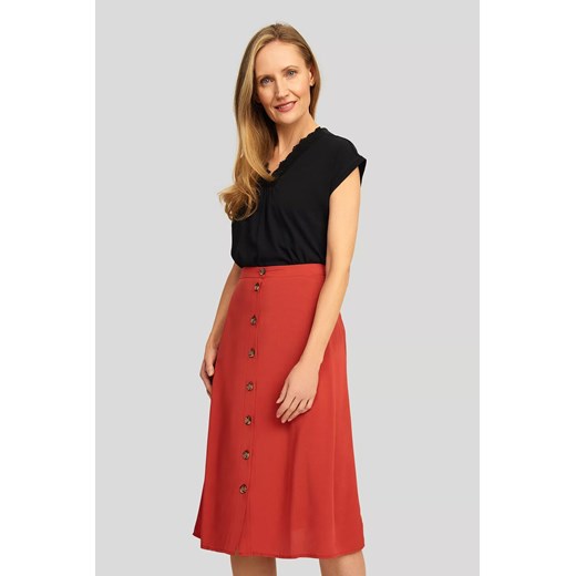 Spódnica z ozdobnymi guzikami - czerwona ze sklepu 5.10.15 w kategorii Spódnice - zdjęcie 169709109