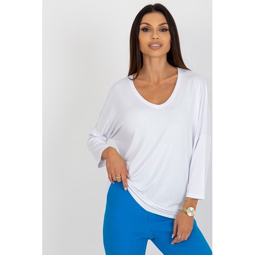 Biała damska bluzka basic o kroju oversize ze sklepu 5.10.15 w kategorii Bluzki damskie - zdjęcie 169709245
