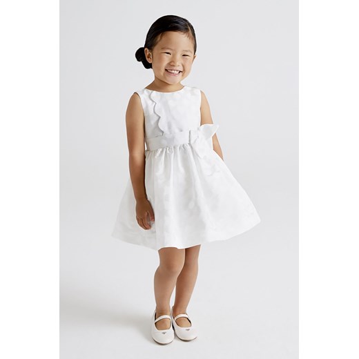 Elegancka biała sukienka z rozkloszowanym dołem-biała Mayoral 98 5.10.15 okazja