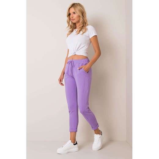 Spodnie dresowe damskie - fioletowe ze sklepu 5.10.15 w kategorii Spodnie damskie - zdjęcie 169711137
