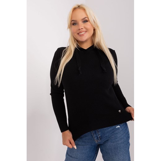 Czarny krótki sweter plus size z wiskozą ze sklepu 5.10.15 w kategorii Swetry damskie - zdjęcie 169714678