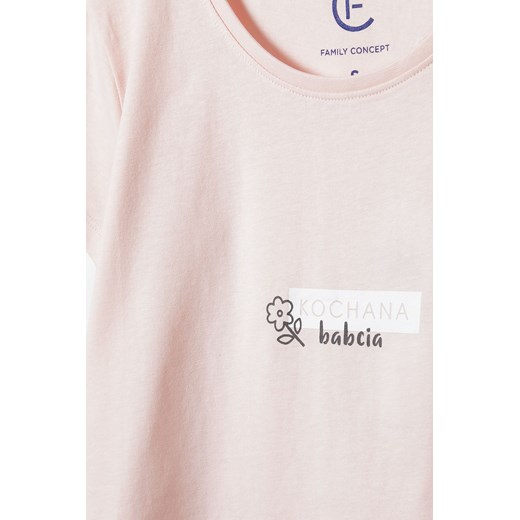Bawełniany t-shirt damski różowy z napisem - Kochana Babcia Family Concept By 5.10.15. M 5.10.15 promocja
