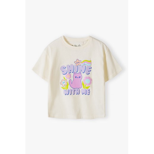 Pudełkowy t-shirt z kolorowymi nadrukami - 5.10.15. ze sklepu 5.10.15 w kategorii Bluzki dziewczęce - zdjęcie 169718089