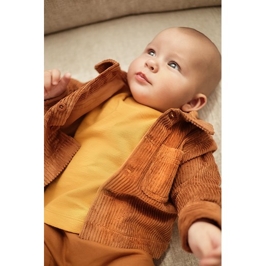 Sztruksowa cienka kurtka dla niemowlaka ze sklepu 5.10.15 w kategorii Kombinezony i kurtki - zdjęcie 169718229