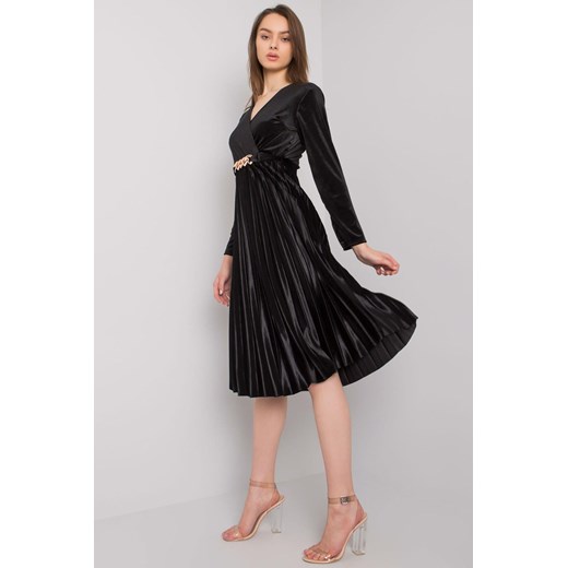 Sukienka z długim rękawem - czarna plisowana Italy Moda one size 5.10.15