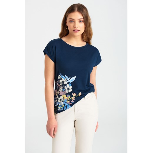 T-shirt damski w kwiaty granatowy ze sklepu 5.10.15 w kategorii Bluzki damskie - zdjęcie 169719709