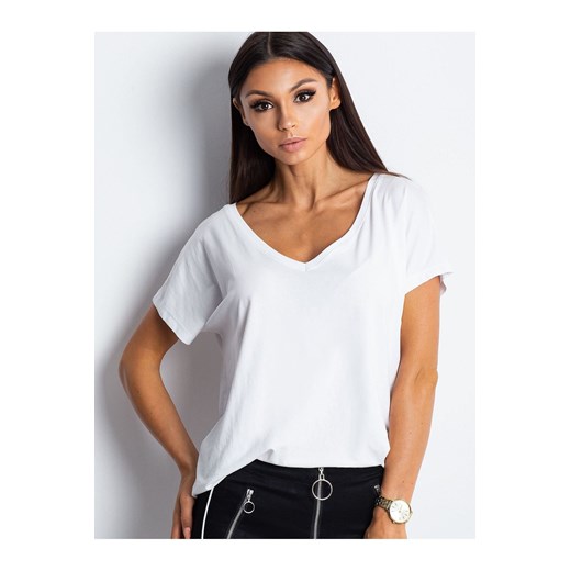 Luźny t-shirt damski- biały ze sklepu 5.10.15 w kategorii Bluzki damskie - zdjęcie 169720438