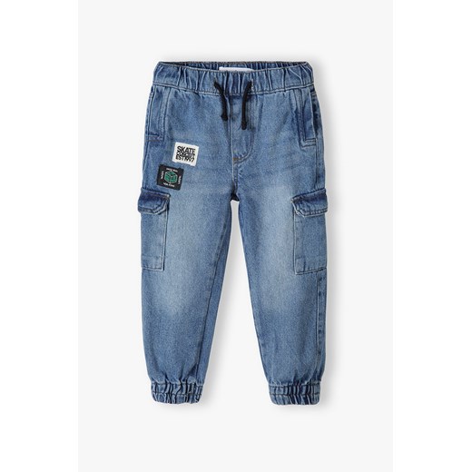 Spodnie jeansowe dla niemowlaka z naszywkami Minoti 92/98 5.10.15