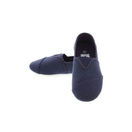 Granatowe buty na wiosnę/lato dla chłopca ze sklepu 5.10.15 w kategorii Kapcie dziecięce - zdjęcie 169723859