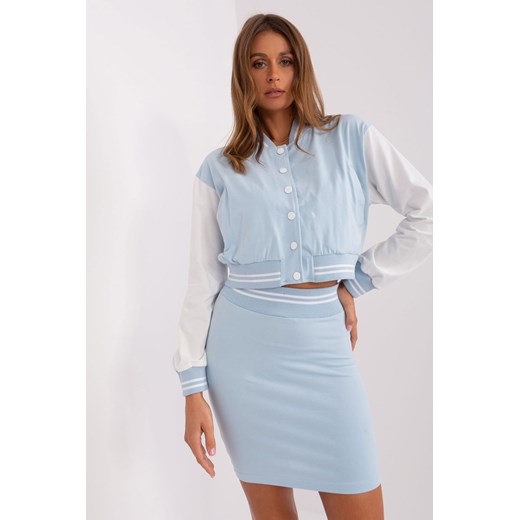 Komplet casualowy z krótką bluzą jasny niebieski ze sklepu 5.10.15 w kategorii Komplety i garnitury damskie - zdjęcie 169726208