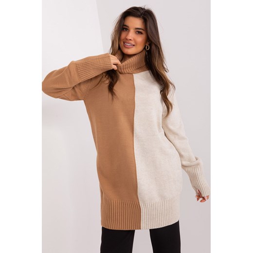 Camelowo-beżowy dwukolorowy sweter z golfem Badu one size okazja 5.10.15