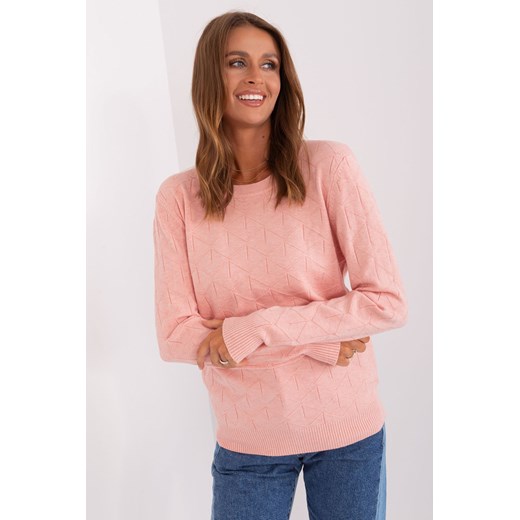 Jasnoróżowy damski sweter klasyczny we wzory ze sklepu 5.10.15 w kategorii Swetry damskie - zdjęcie 169726998