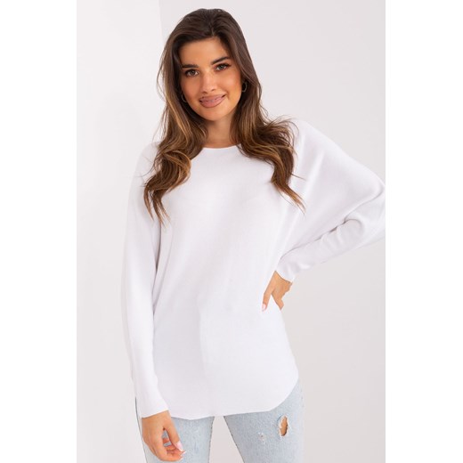 Biały damski sweter oversize z wiskozą ze sklepu 5.10.15 w kategorii Swetry damskie - zdjęcie 169727018