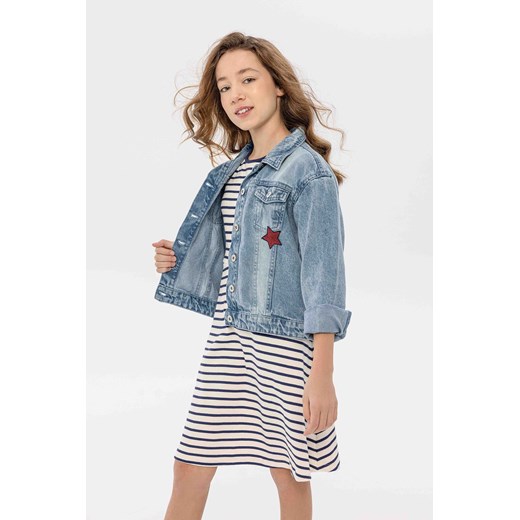 Jeansowa kurtka dla dziewczynki z gwiazdką ze sklepu 5.10.15 w kategorii Kurtki dziewczęce - zdjęcie 169727158