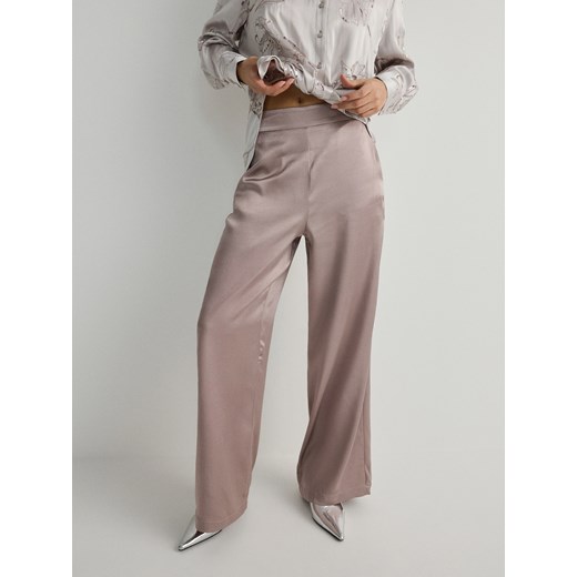 Reserved - Szerokie spodnie z wiskozą - brązowy ze sklepu Reserved w kategorii Spodnie damskie - zdjęcie 169740925