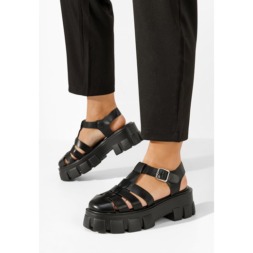 Czarne sandały na platformie Carila ze sklepu Zapatos w kategorii Sandały damskie - zdjęcie 169750888