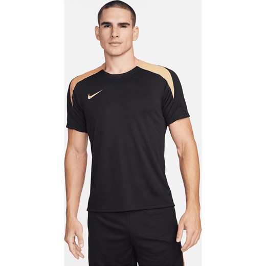 Męska koszulka piłkarska z krótkim rękawem Dri-FIT Nike Strike - Czerń ze sklepu Nike poland w kategorii T-shirty męskie - zdjęcie 169754695