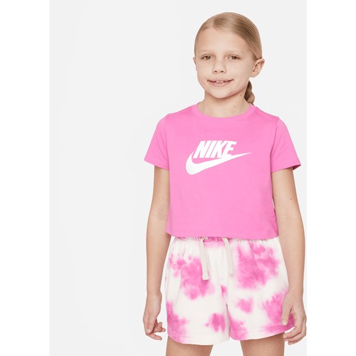 Krótki T-shirt dla dużych dzieci (dziewcząt) Nike Sportswear - Różowy ze sklepu Nike poland w kategorii Bluzki dziewczęce - zdjęcie 169755558