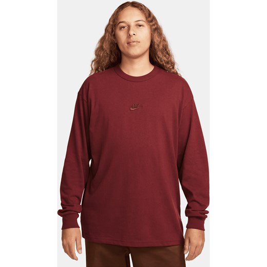 Męski T-shirt z długim rękawem Nike Sportswear Premium Essentials - Czerwony ze sklepu Nike poland w kategorii T-shirty męskie - zdjęcie 169756019
