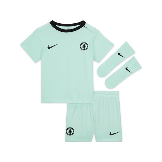 Trzyczęściowy strój piłkarski dla niemowląt i maluchów Nike Chelsea F.C. 2023/24 (wersja trzecia) - Zieleń ze sklepu Nike poland w kategorii Komplety niemowlęce - zdjęcie 169756188