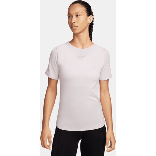 Damska koszulka z krótkim rękawem do biegania Dri-FIT Nike Swift Wool - Fiolet ze sklepu Nike poland w kategorii Bluzki damskie - zdjęcie 169756457