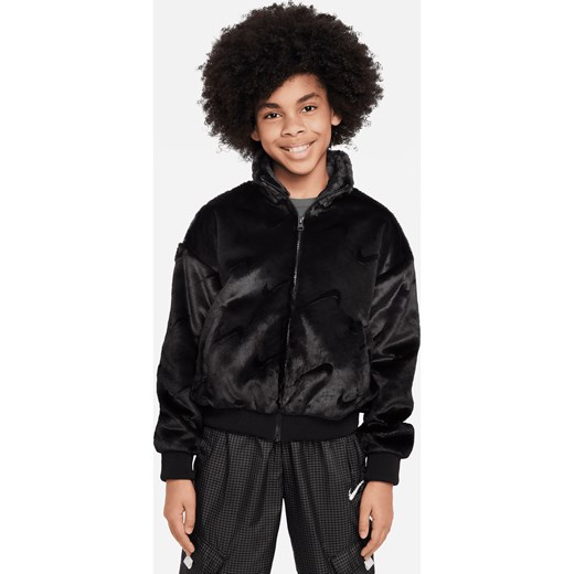 Kurtka dla dużych dzieci (dziewcząt) Nike Sportswear - Czerń ze sklepu Nike poland w kategorii Kurtki chłopięce - zdjęcie 169756685