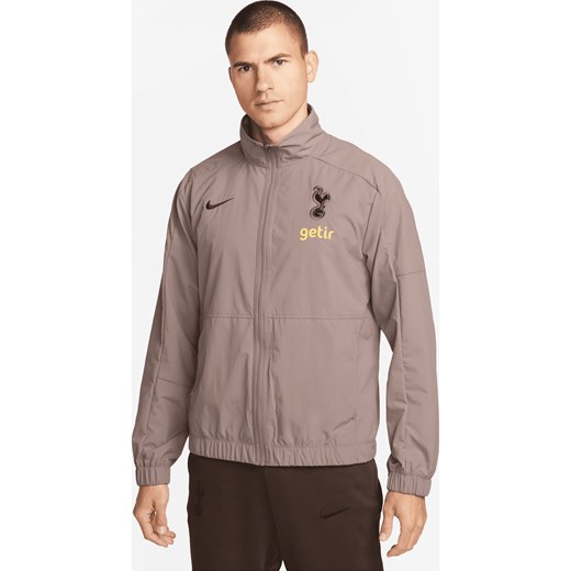 Męska kurtka piłkarska z tkaniny Nike Tottenham Hotspur Revival (wersja trzecia) - Brązowy ze sklepu Nike poland w kategorii Kurtki męskie - zdjęcie 169757049