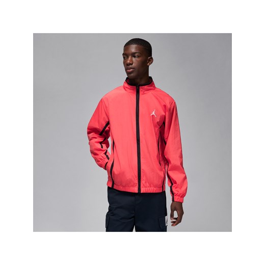 Męska kurtka z tkaniny Jordan Essentials - Czerwony ze sklepu Nike poland w kategorii Kurtki męskie - zdjęcie 169757589