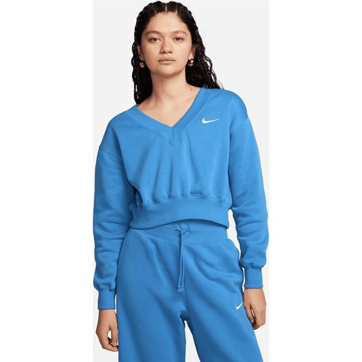 Damska koszulka o skróconym kroju z dekoltem w kształcie litery V Nike Sportswear Phoenix Fleece - Niebieski ze sklepu Nike poland w kategorii Bluzki damskie - zdjęcie 169758998