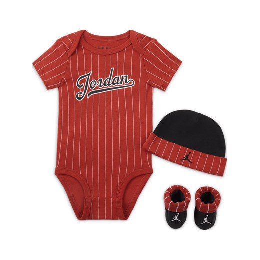 Trzyczęściowy zestaw dla niemowląt Jordan MVP - Czerwony ze sklepu Nike poland w kategorii Komplety niemowlęce - zdjęcie 169759099