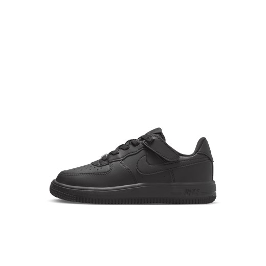 Buty sportowe dziecięce Nike sznurowane 