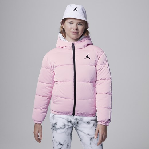 Kurtka dla dużych dzieci Jordan Boxy Fit Puffer - Różowy Jordan L promocja Nike poland