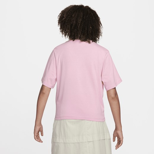 Bluzka damska Nike z napisami różowa z okrągłym dekoltem 