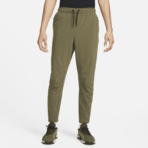 Spodnie męskie zielone Nike 