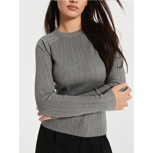 Sinsay - Sweter w prążki - szary ze sklepu Sinsay w kategorii Swetry damskie - zdjęcie 169780528