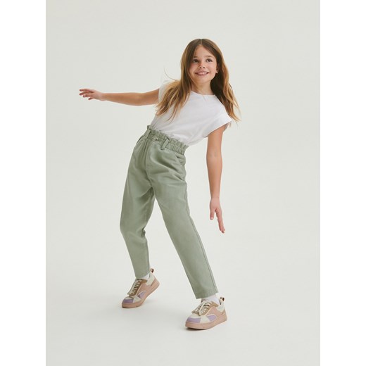 Reserved - Classic denim baggy - zielony ze sklepu Reserved w kategorii Spodnie dziewczęce - zdjęcie 169783308