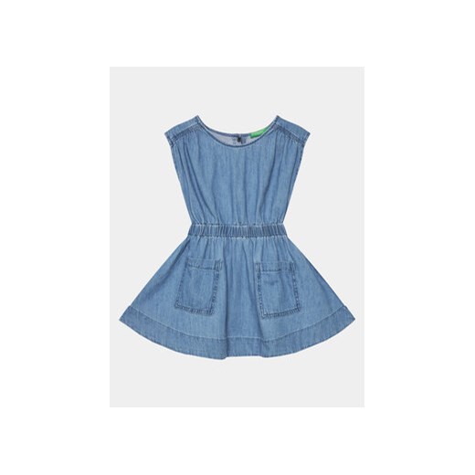 United Colors Of Benetton Sukienka jeansowa 4AD6CV029 Niebieski Relaxed Fit ze sklepu MODIVO w kategorii Sukienki dziewczęce - zdjęcie 169785435