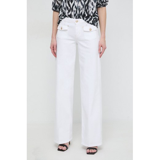 Guess jeansy damskie kolor biały W4GA0T D4PV3 ze sklepu ANSWEAR.com w kategorii Jeansy damskie - zdjęcie 169802907